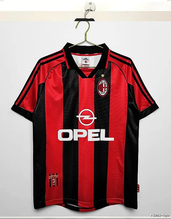 AC Milan Daily Retro soccer jersey Red Black Striped for City Outfits
