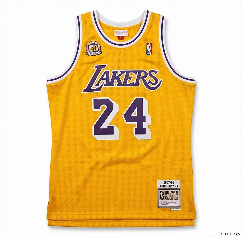 Kobe Lakers' retro-style yellow jersey