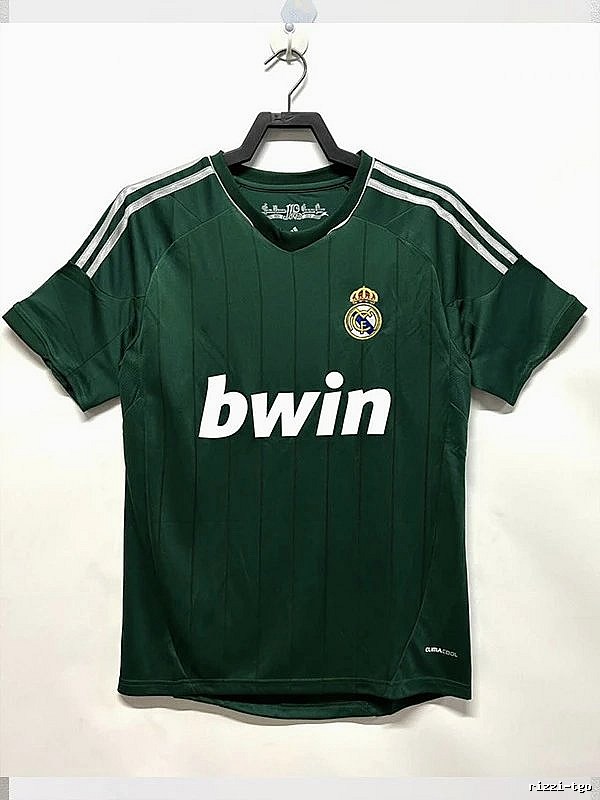 Real Madrid Weekend Retro Teka soccer jersey White Retro Football for Seasonal Looks