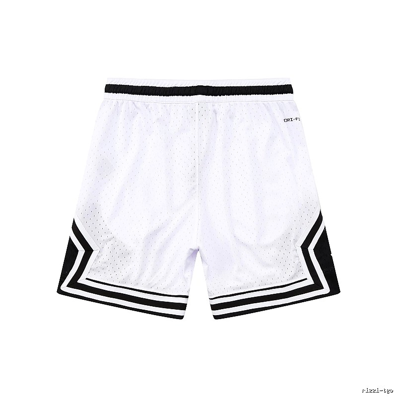 AJ sporty black and white shorts