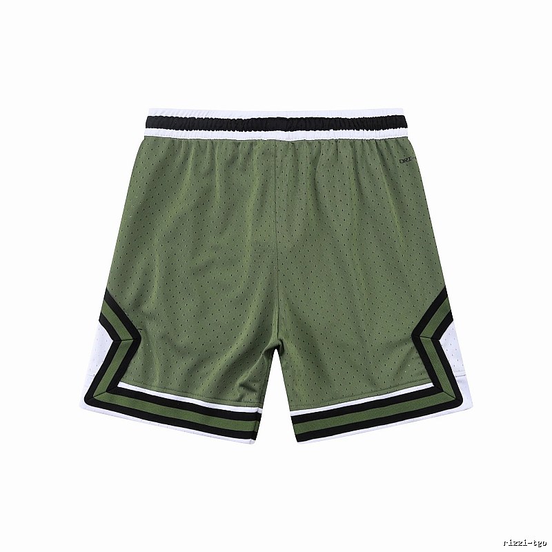 AJ sporty green shorts