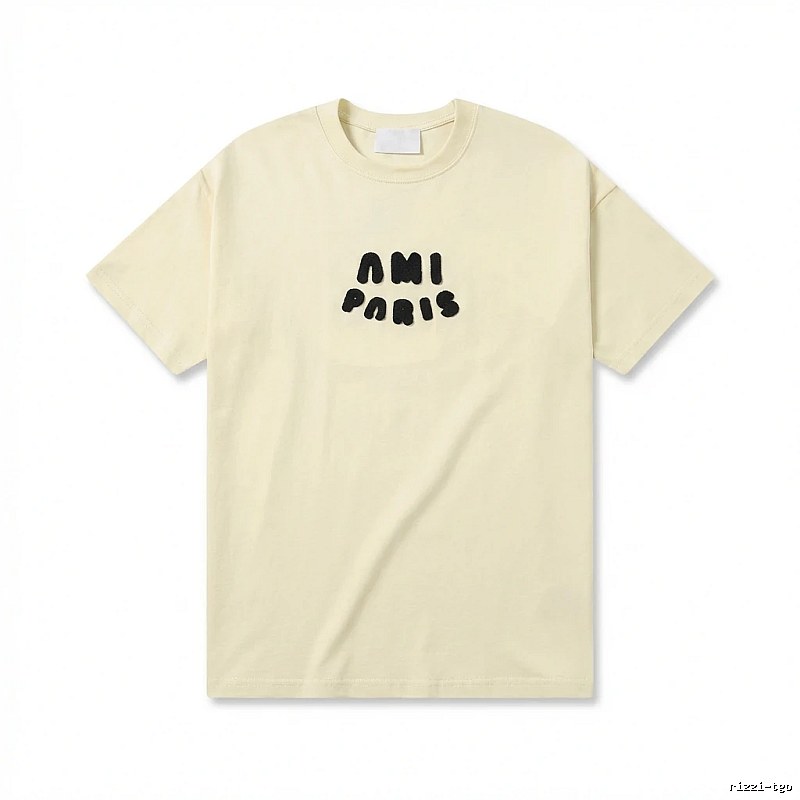 AMI Paris Casual Style Off-White T-shirt