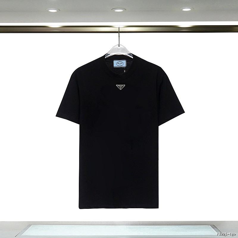 Amiri Patterned Logo T-shirt Black Small AM with Polished Detail