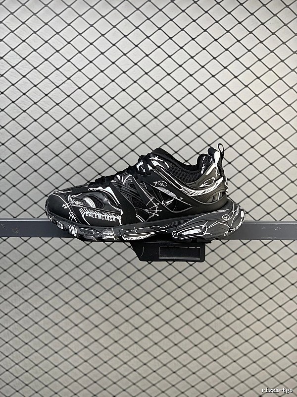 Balenciaga Black Logo Chunky Sneakers Featuring Padded Heel Tab
