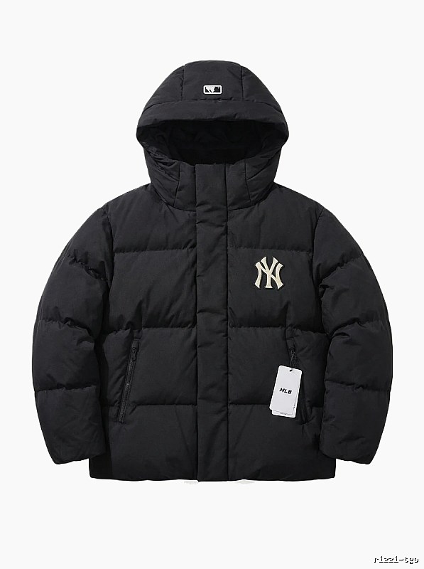 Classic black down jacket of MLB