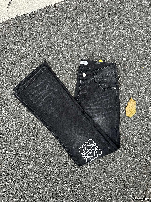 Contrast Script Detail Near The Cuff And Slim Fit Logo Hem Jeans by LOEWE - Daily