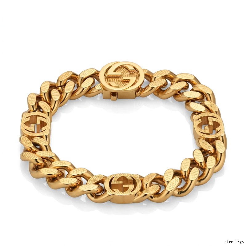 Gucci golden retro-style bracelet