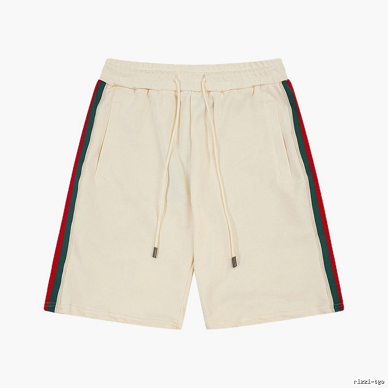 Gucci retro style off-white shorts