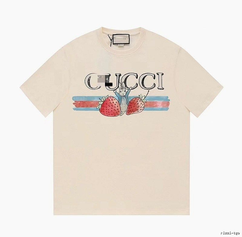 Gucci Strawberry Rabbit Print Vintage Off-white Short Sleeve T-Shirt