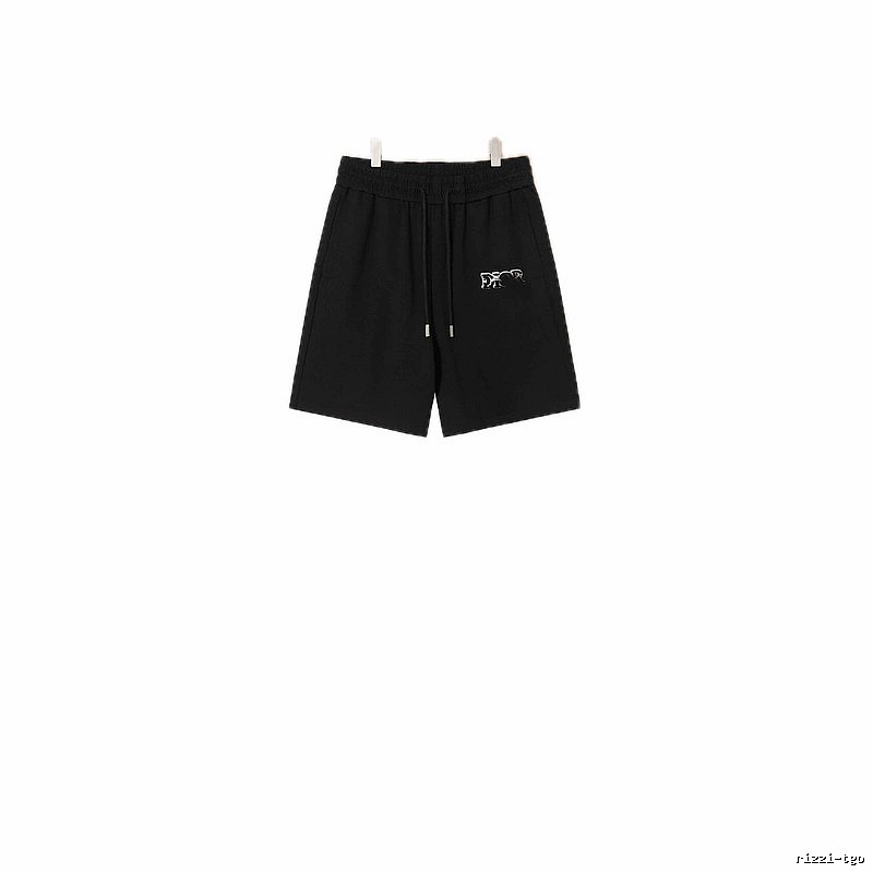Louis Vuitton casual style black shorts