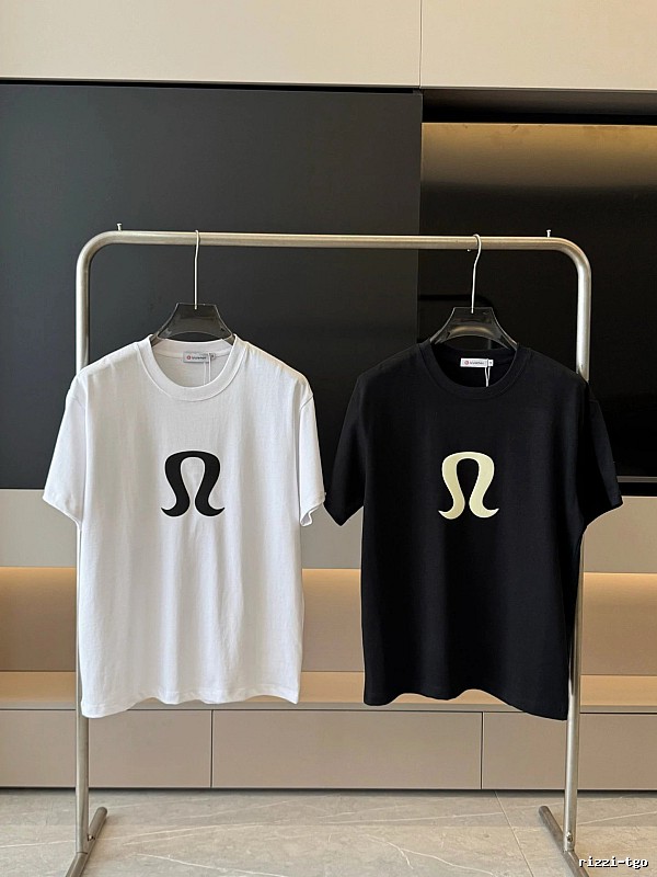 lululemon Classic Large Logo Casual Style Two-tone T-Shirt