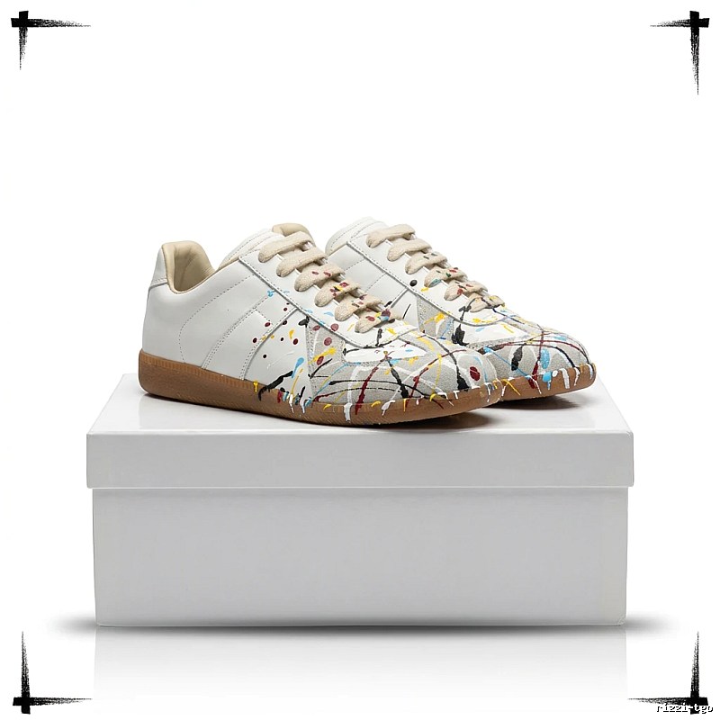 Maison Margiela German training graffiti-style white shoes