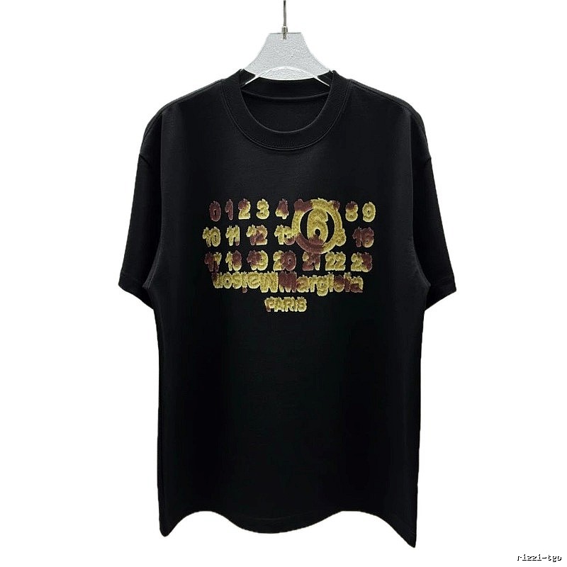 Maison Margiela Numbers Series Street Style Black T-Shirt
