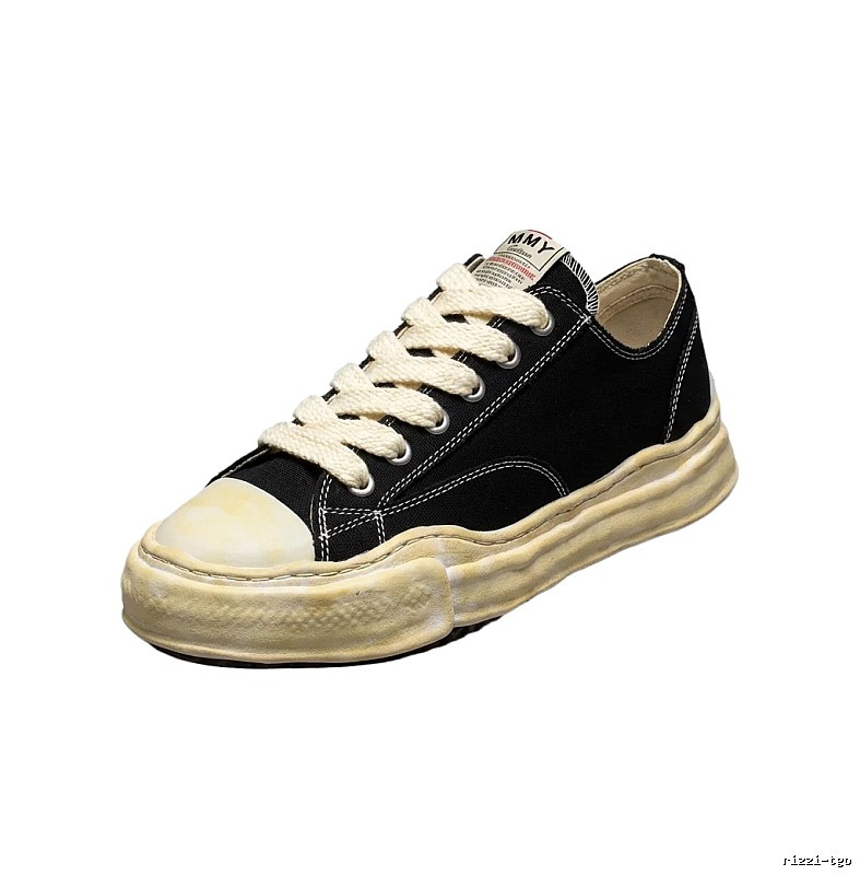 MMY retro-style black and yellow canvas shoes