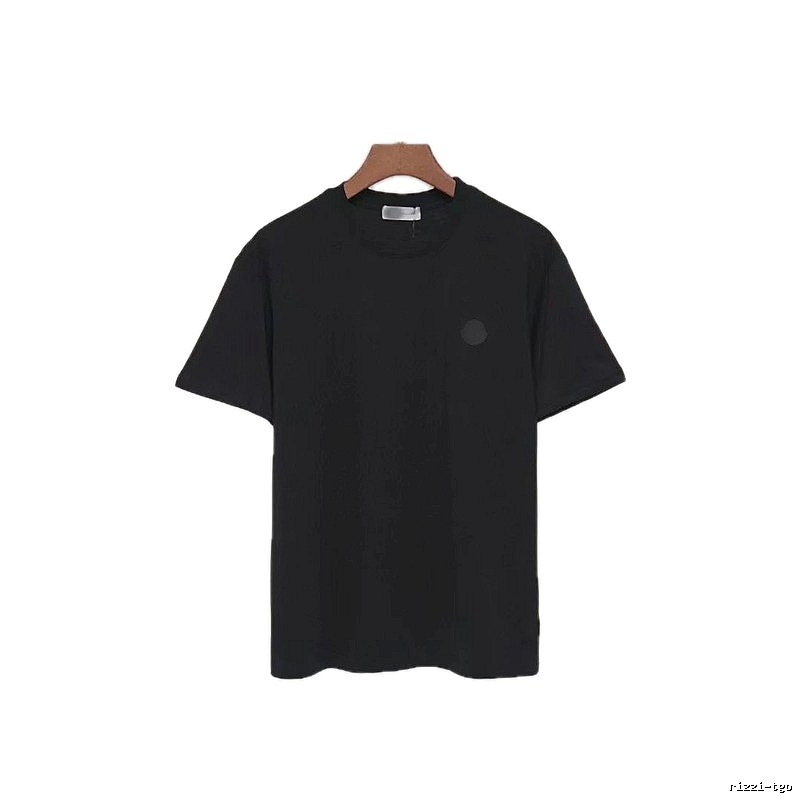 Moncler Classic Minimalist Style Black Short-sleeve T-shirt