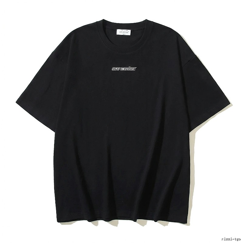 Off-White minimalist style black T-shirt