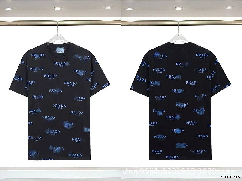 Prada All-over Printed Streetwear Style Black Short-sleeve T-shirt