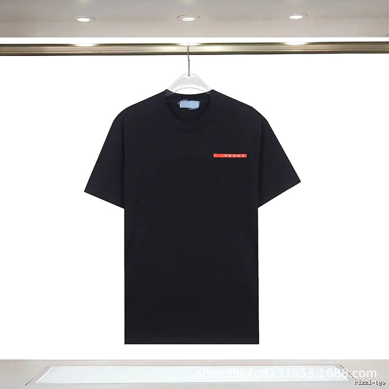 Prada Red Tab Minimalist Style Black Short-sleeve T-shirt