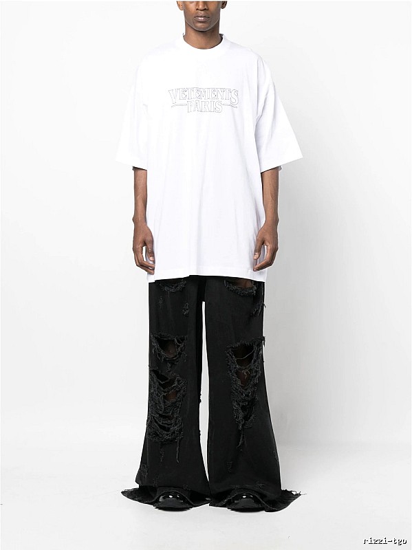 Resort Statement graphic T-shirt Black Colorful Lucky with Premium Look