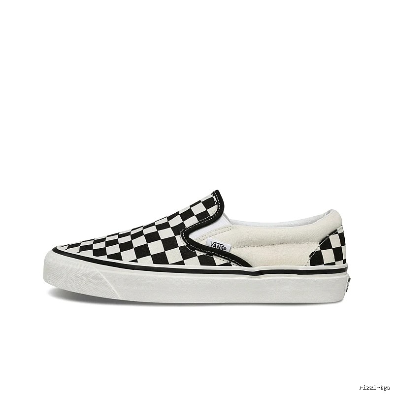 Vans Checkerboard Casual Shoes (Black and White)