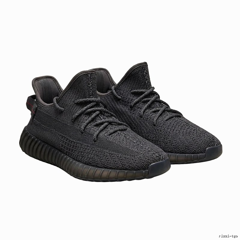 Yeezy classic black trendy shoes